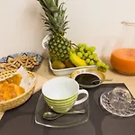 Pensjonat Loft & Espace Maison 1706 Orta Borgomanero