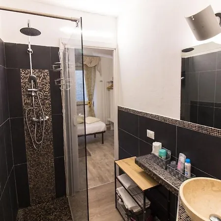 Loft & Espace Maison 1706 Orta Maison d'hôtes